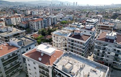 BORNOVA MERKEZDE 1+1 K. MUTFAKLI E. BANYOLU KİRALIK DAİRE