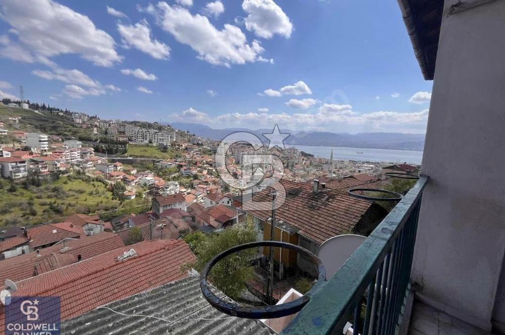 Gültepe Mah.de 2+1 Deniz Manzaralı Satılık Daire