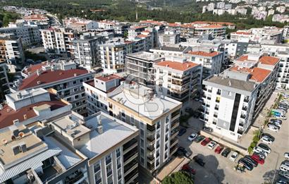 BORNOVA MERKEZDE 1+1 K. MUTFAKLI E. BANYOLU KİRALIK DAİRE