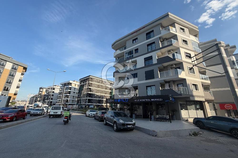 BORNOVA MERKEZDE 1+1 K. MUTFAKLI E. BANYOLU KİRALIK DAİRE