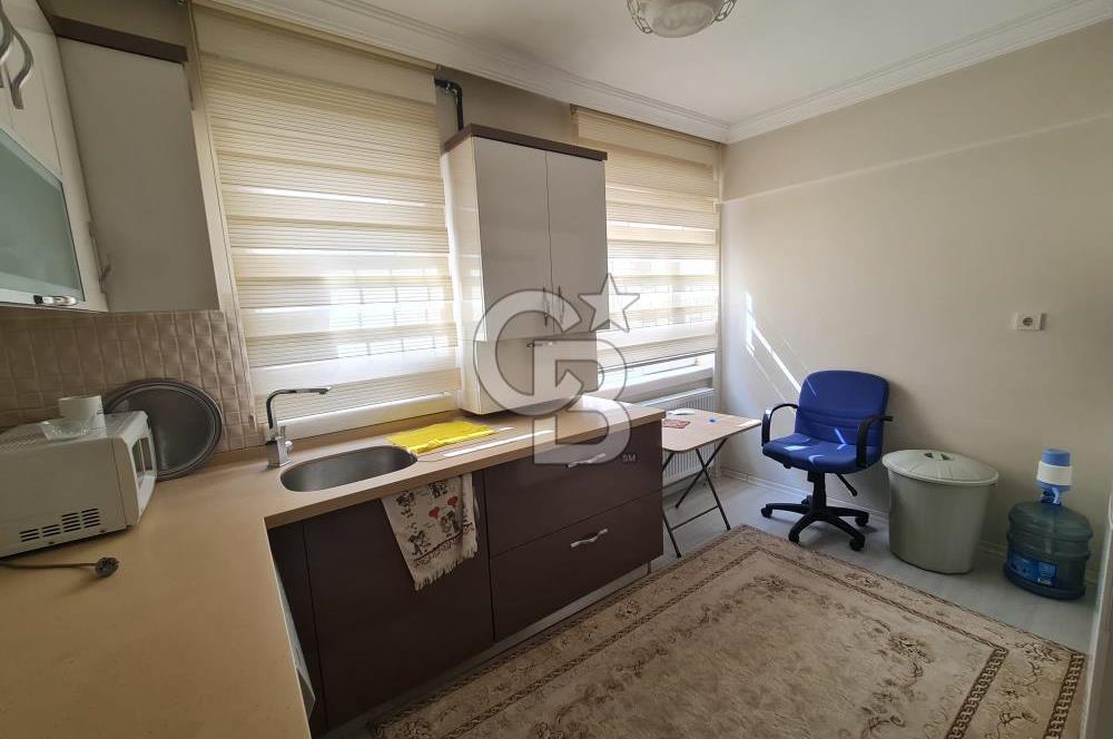 ÇANKAYA İLKADIM MAHALLESİNDE YÜKSEK GİRİŞ GENİŞ KULLANIMLI 2+1