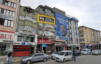 KADIKÖY BELEDİYESİ ' NİN TAM KARŞISINDA FIRSAT KİRALIK OFİS