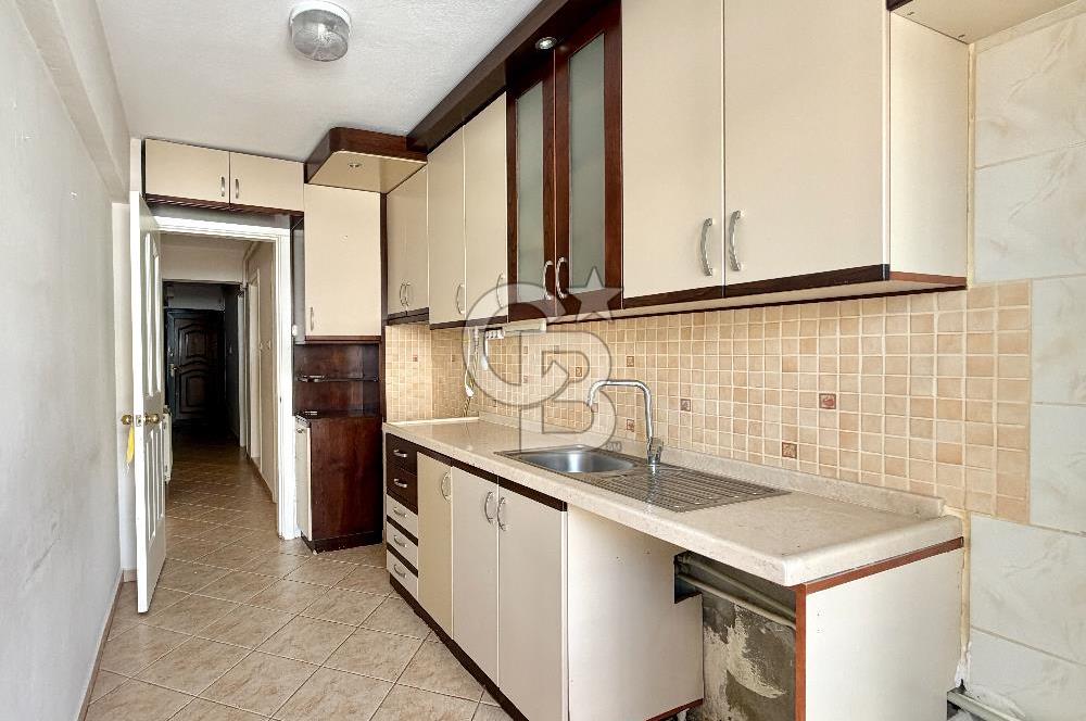 KARŞIYAKA DONANMACI KİRALIK 3+1 ASANSÖRLÜ DOĞALGAZLI DAİRE