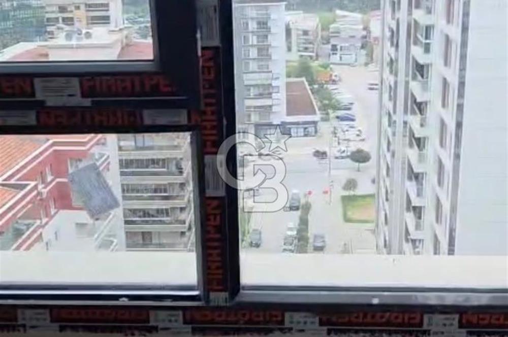 KARŞIYAKA ÖRNEKKÖY YAKACİTY PROJESİNDE  2+1 FIRSAT SATILIK DAİRE 