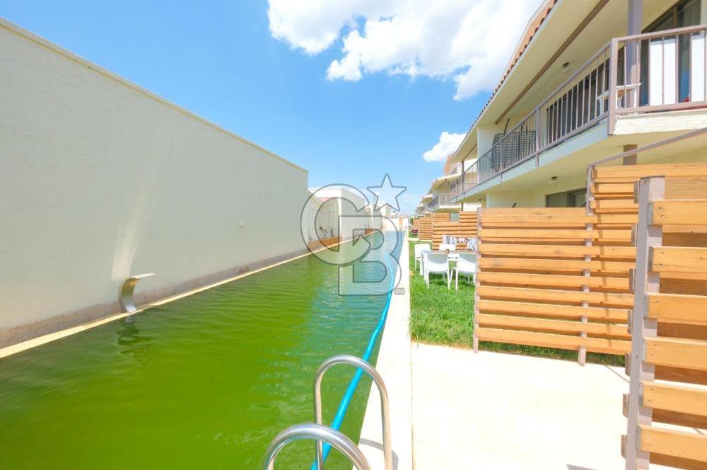 Ayvalık Altınova Sayfiye Sitesi İçerisinde Havuzlu Geniş 3+1 Daire