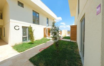 Ayvalık Altınova Sayfiye Sitesi İçerisinde Havuzlu Geniş 3+1 Daire