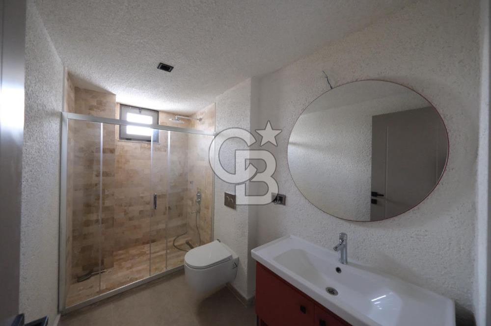 Ayvalık Altınova Sayfiye Sitesi İçerisinde Havuzlu Geniş 3+1 Daire