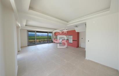 Ayvalık Altınova Sayfiye Sitesi İçerisinde Havuzlu Geniş 3+1 Daire