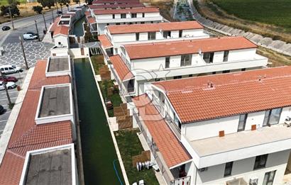 Ayvalık Altınova Sayfiye Sitesi İçerisinde Havuzlu Geniş 3+1 Daire