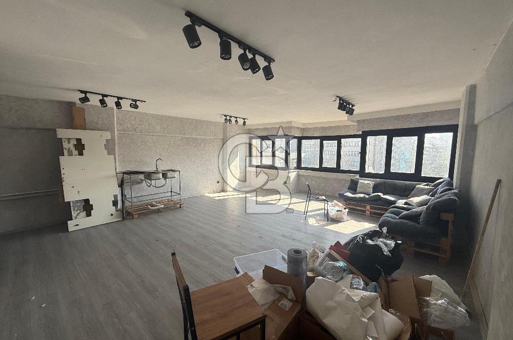 KADIKÖY BELEDİYESİ ' NİN TAM KARŞISINDA FIRSAT KİRALIK OFİS