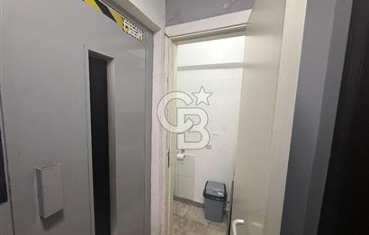 KADIKÖY BELEDİYESİ ' NİN TAM KARŞISINDA FIRSAT KİRALIK OFİS