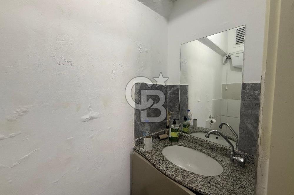 KADIKÖY BELEDİYESİ ' NİN TAM KARŞISINDA FIRSAT KİRALIK OFİS
