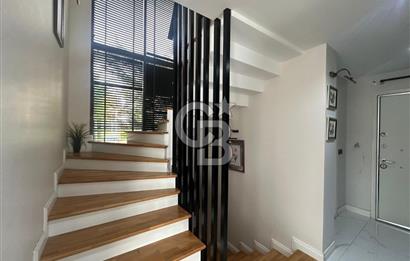 ÇANAKKALE MERKEZ KALE COUNTRY SİTESİ BAHÇELİ 4+2 SATILIK VİLLA