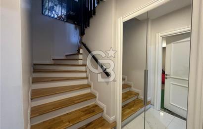 ÇANAKKALE MERKEZ KALE COUNTRY SİTESİ BAHÇELİ 4+2 SATILIK VİLLA