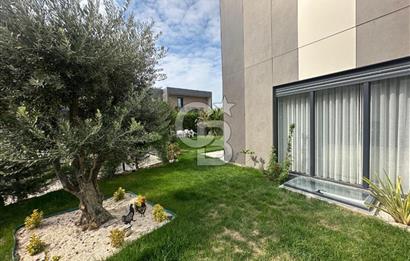 ÇANAKKALE MERKEZ KALE COUNTRY SİTESİ BAHÇELİ 4+2 SATILIK VİLLA