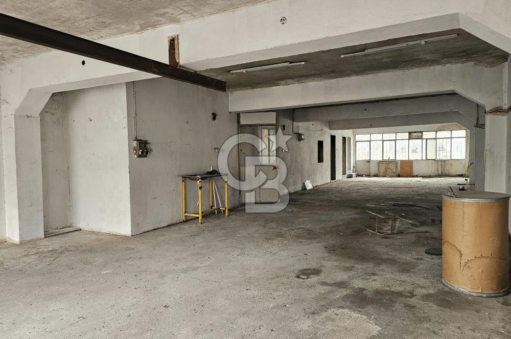 KARABAĞLAR YEŞİLLİK CADDESİ ARKASINDA SATILIK KOMPLE BİNA