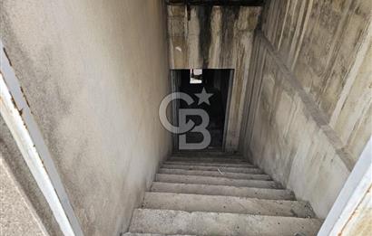 KARABAĞLAR YEŞİLLİK CADDESİ ARKASINDA SATILIK KOMPLE BİNA