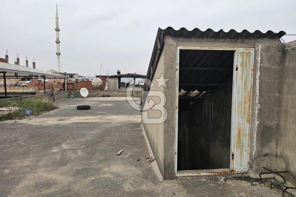KARABAĞLAR YEŞİLLİK CADDESİ ARKASINDA SATILIK KOMPLE BİNA