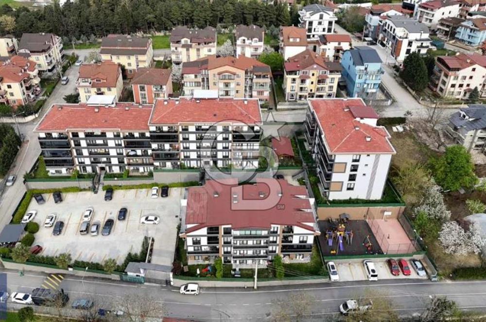 Başiskele Bel. 1 Dk Deniz Man. 3+1 - 145m² Site İçi Ara Kat