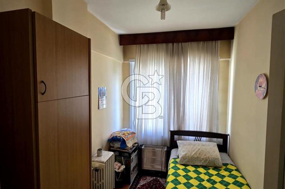 BAKIRKÖY'DE YATIRIMLIK SATILIK DAİRE