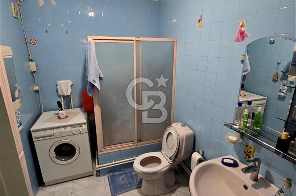 BAKIRKÖY'DE YATIRIMLIK SATILIK DAİRE
