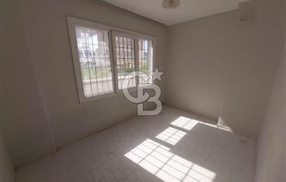 Güzelbahçe Yalı da Cadde Üzeri Satılık Daire Ofis Veya İşyeri