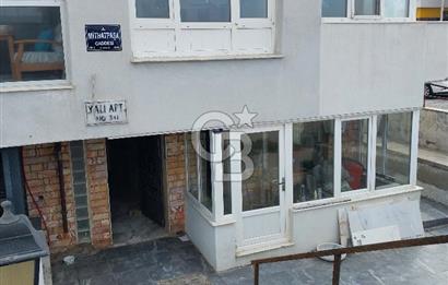 Güzelbahçe Yalı da Cadde Üzeri Satılık Daire Ofis Veya İşyeri