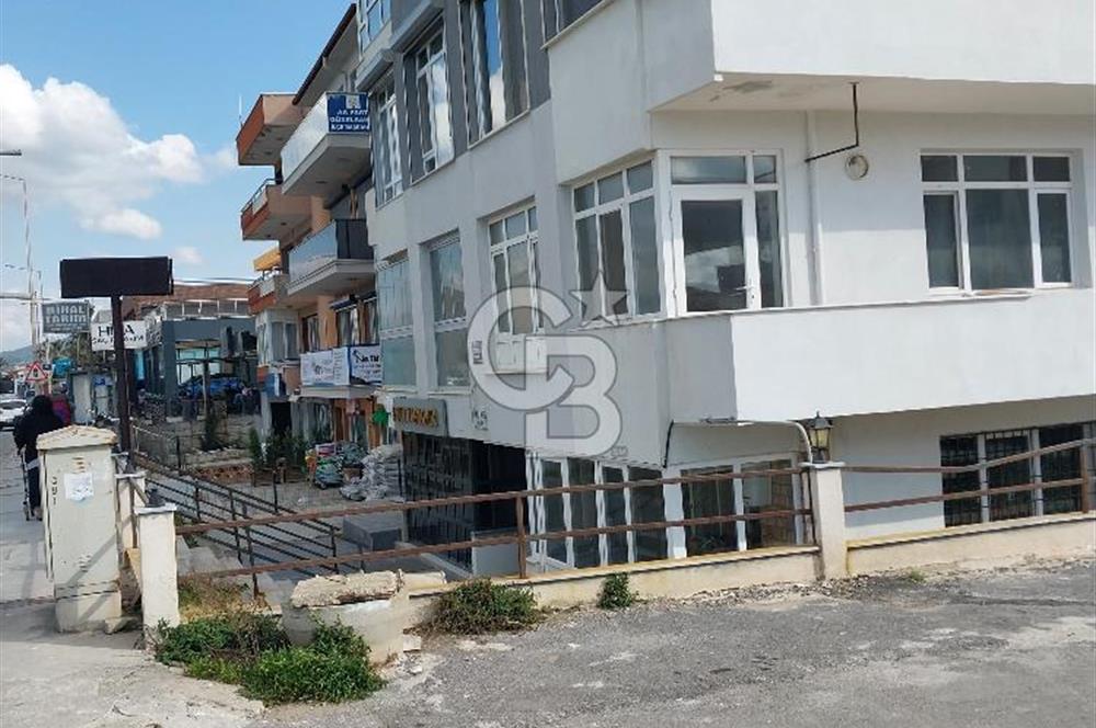 Güzelbahçe Yalı da Cadde Üzeri Satılık Daire Ofis Veya İşyeri
