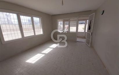 Güzelbahçe Yalı da Cadde Üzeri Satılık Daire Ofis Veya İşyeri