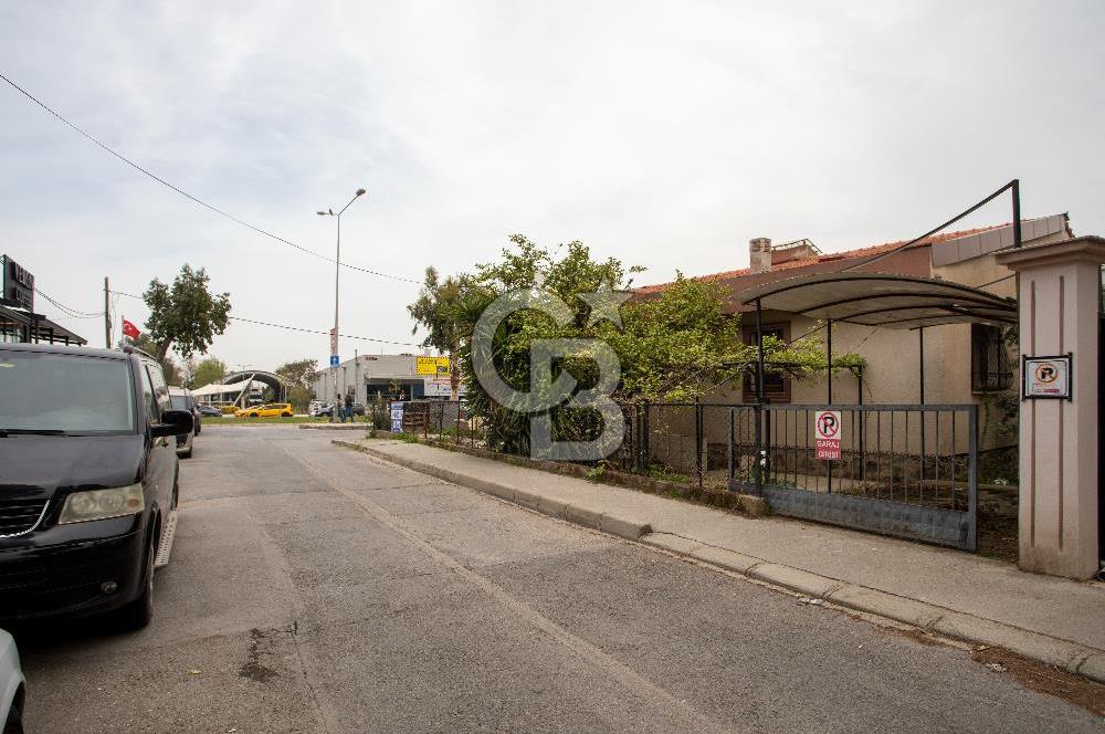 Balçova İş Bankası Evlerinde Satılık İş Yeri Ofis