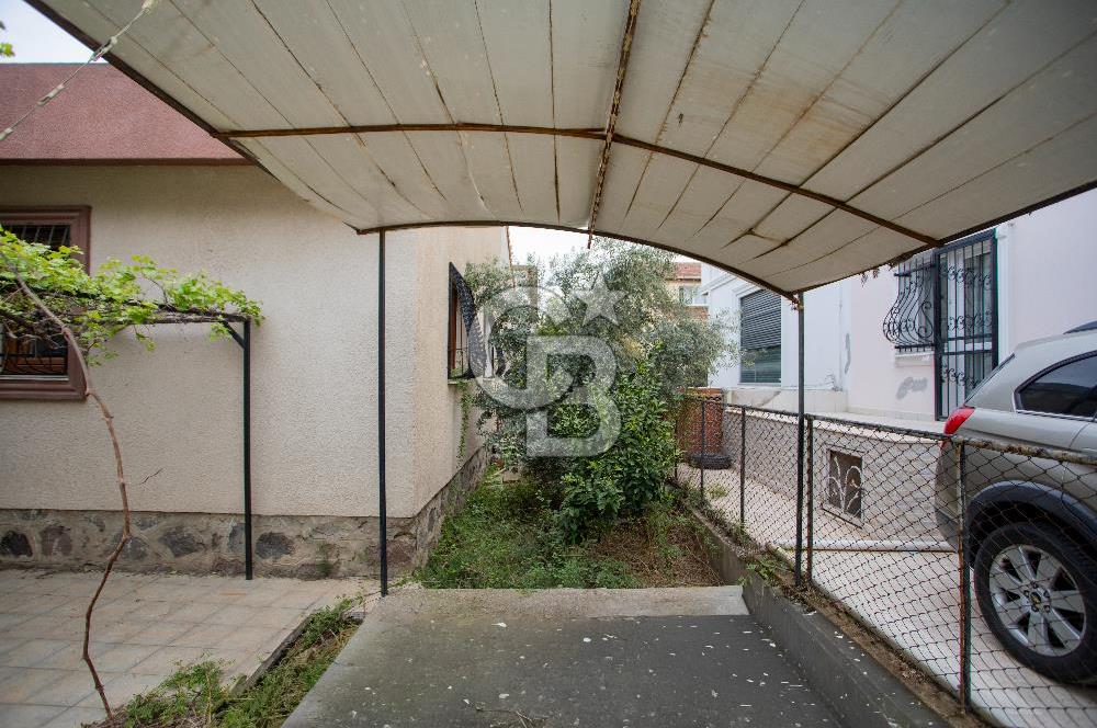 Balçova İş Bankası Evlerinde Satılık İş Yeri Ofis