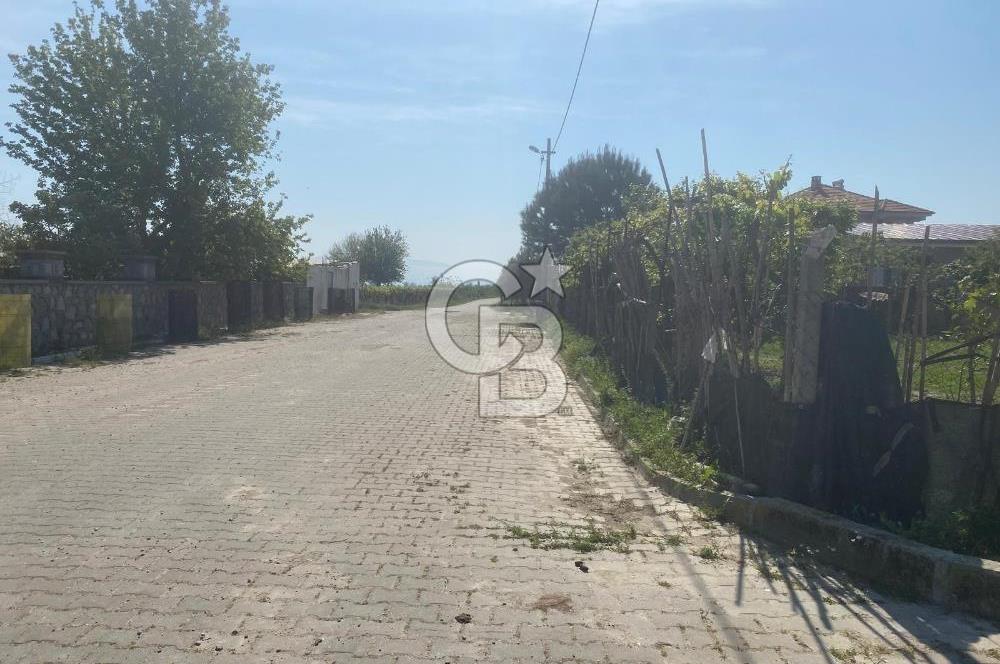 Manisa Karaağaçlı'da Köşe Parsel 3 Kat İmarlı Arsa