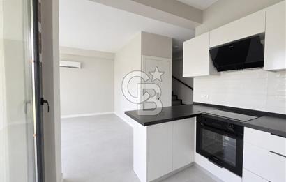 Ayvalık Altınova'da Havuzlu Sitede 2+1 Satılık Villa 