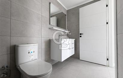 Ayvalık Altınova'da Havuzlu Sitede 2+1 Satılık Villa 