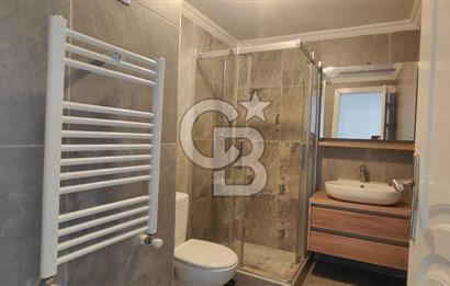 Maltepe,Küçükyalı metrosuna 5 dk yürüme mesafesinde 5+2 dubleks