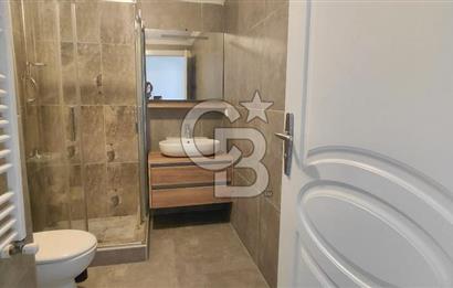 Maltepe,Küçükyalı metrosuna 5 dk yürüme mesafesinde 5+2 dubleks