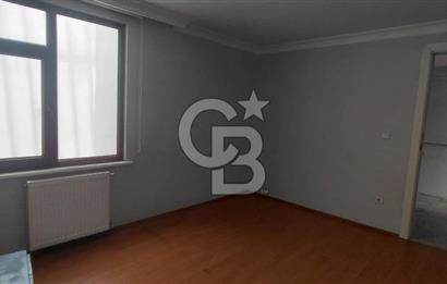 Maltepe,Küçükyalı metrosuna 5 dk yürüme mesafesinde 5+2 dubleks