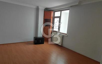 Maltepe,Küçükyalı metrosuna 5 dk yürüme mesafesinde 5+2 dubleks