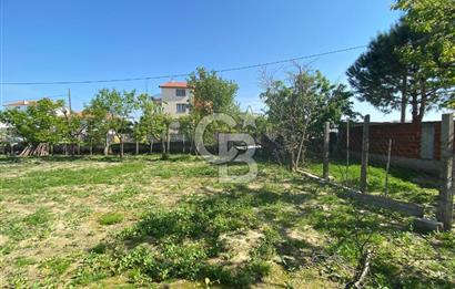 Manisa Karaağaçlı'da Köşe Parsel 3 Kat İmarlı Arsa