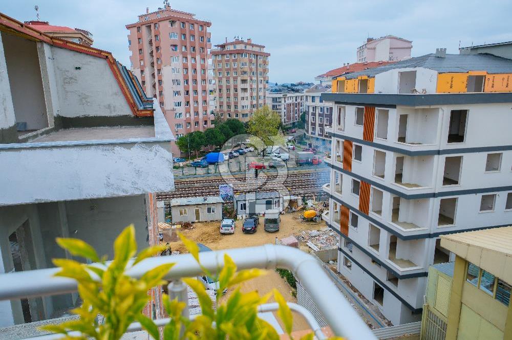 MALTEPE CEVİZLİ  MİNÜBÜS CADDESİ SAHİLE YAKIN4+2 SATILIK   DUBLEX DAİRE