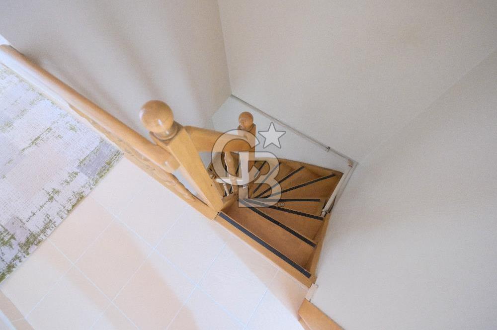 MALTEPE CEVİZLİ  MİNÜBÜS CADDESİ SAHİLE YAKIN4+2 SATILIK   DUBLEX DAİRE