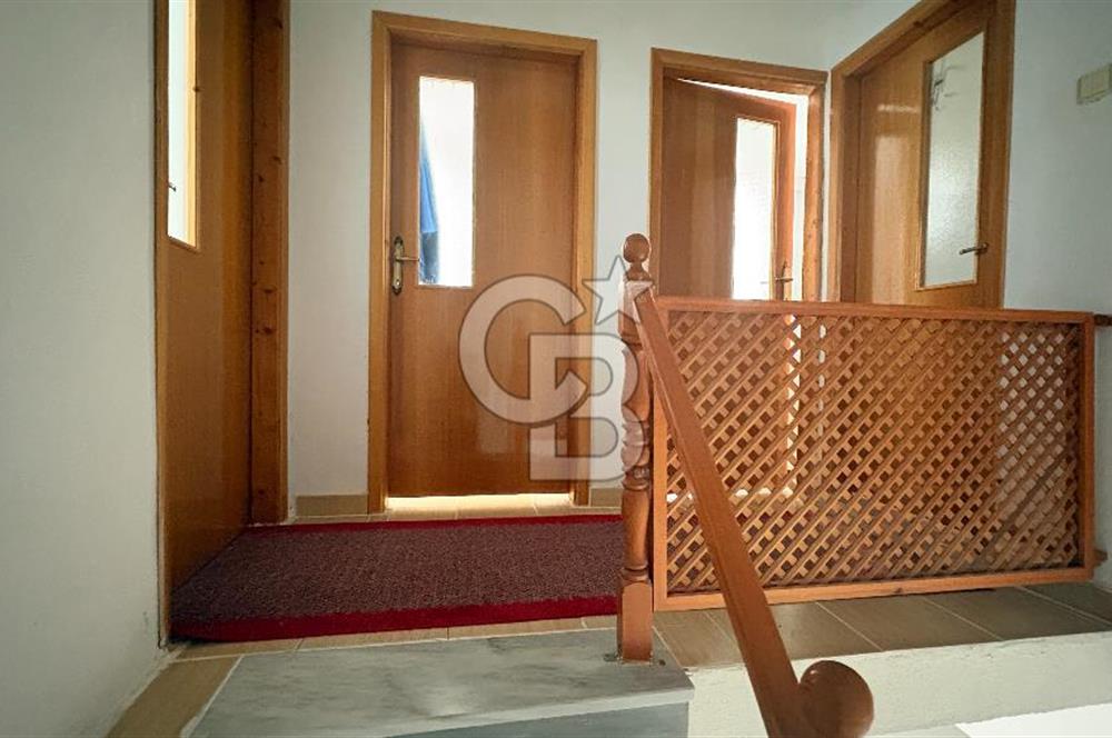 ÇANAKKALE AKLİMAN'DA DENİZ MANZARALI SİTE İÇİ SATILIK VİLLA