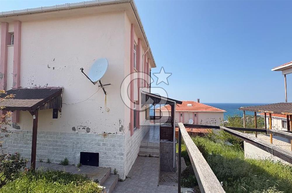 ÇANAKKALE AKLİMAN'DA DENİZ MANZARALI SİTE İÇİ SATILIK VİLLA