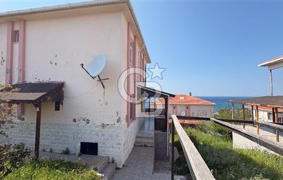 ÇANAKKALE AKLİMAN'DA DENİZ MANZARALI SİTE İÇİ SATILIK VİLLA