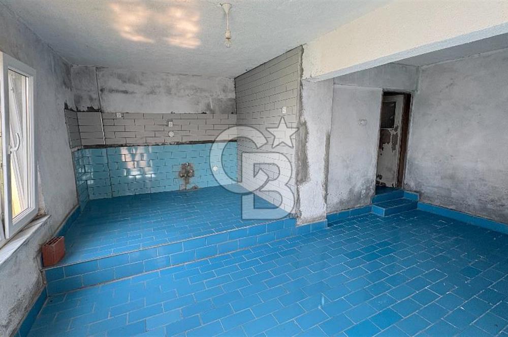 ÇANAKKALE AKLİMAN'DA DENİZ MANZARALI SİTE İÇİ SATILIK VİLLA