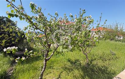 ÇANAKKALE AKLİMAN'DA DENİZ MANZARALI SİTE İÇİ SATILIK VİLLA