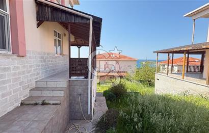 ÇANAKKALE AKLİMAN'DA DENİZ MANZARALI SİTE İÇİ SATILIK VİLLA