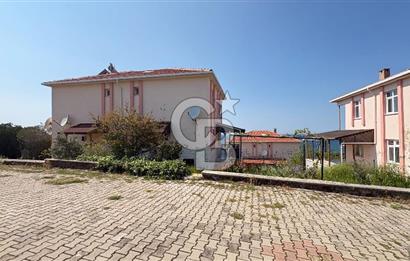 ÇANAKKALE AKLİMAN'DA DENİZ MANZARALI SİTE İÇİ SATILIK VİLLA