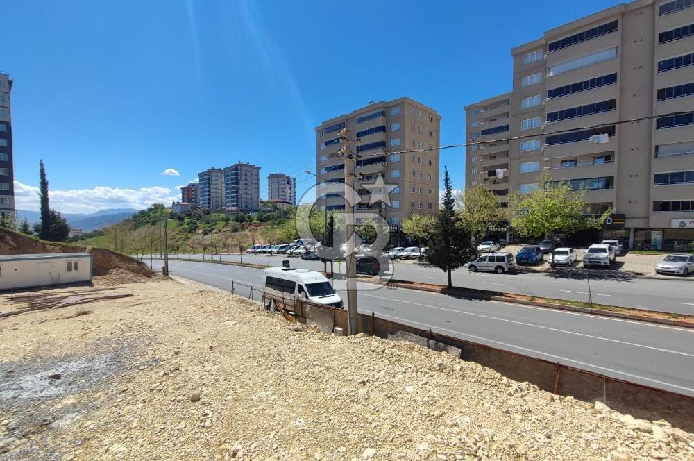 CB'DEN AĞCALI MH.DE CADDEYE YAKIN YERİNDE DÖNÜŞÜM SATILIK 3+1