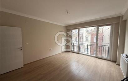 KADIKÖY HASANPAŞA ' DA YENİ BİNA DA 2+1 SATILIK FIRSAT DAİRE